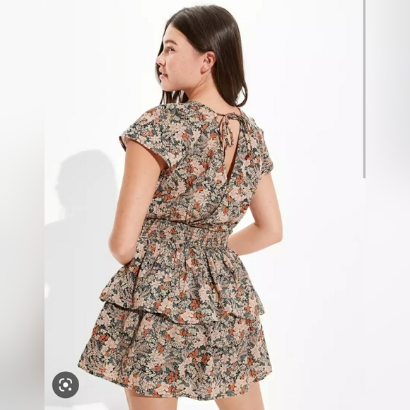 American Eagle Outfitters Dresses & Skirts - American Eagle Garden Party Wrap Dress